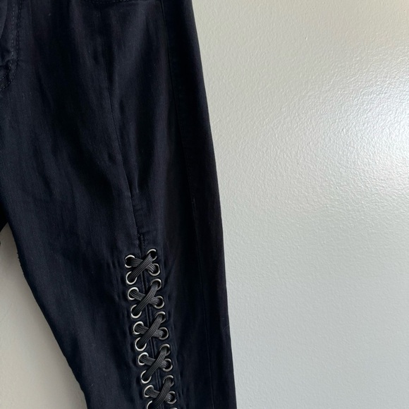 True Religion Jennie Curvy Skinny Jeans Black Diamond Size 29 - Picture 15 of 16